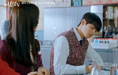 《女神降臨》車銀優穿搭惹議