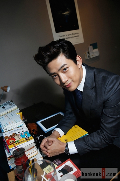 宋仲基&全汝彬&玉澤演主演新劇《Vincenzo》劇本試讀