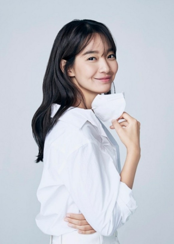 IU、文佳煐等人超用心崩壞形象!盤點5位「妝」醜無極限女演員