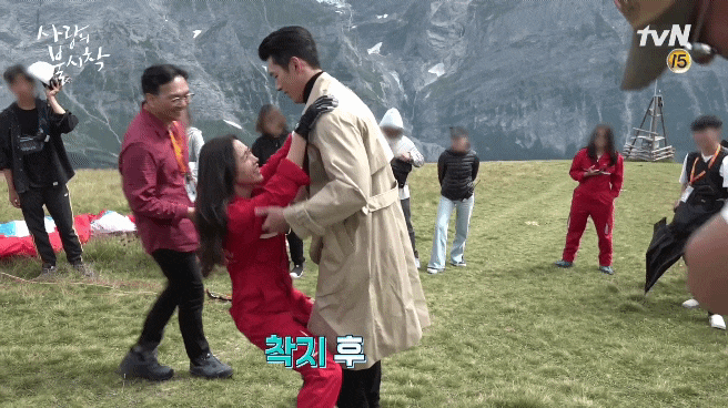 回顧玄彬❤孫藝珍《愛的迫降》超甜花絮