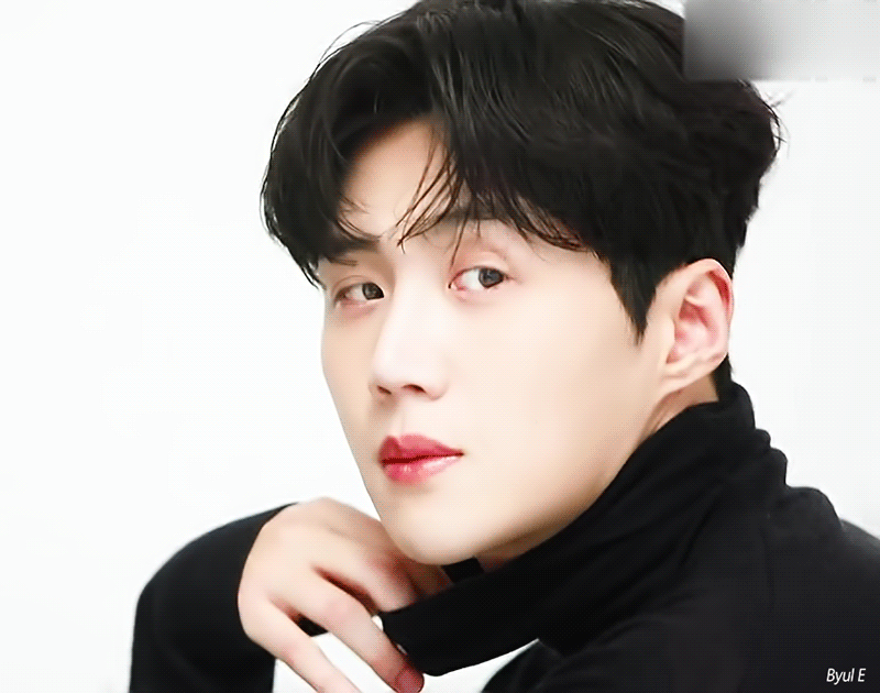 金宣虎感謝觀眾替《Start-Up》「韓志平」抱不平！透文世潤客串起因、首次MV拍攝心得