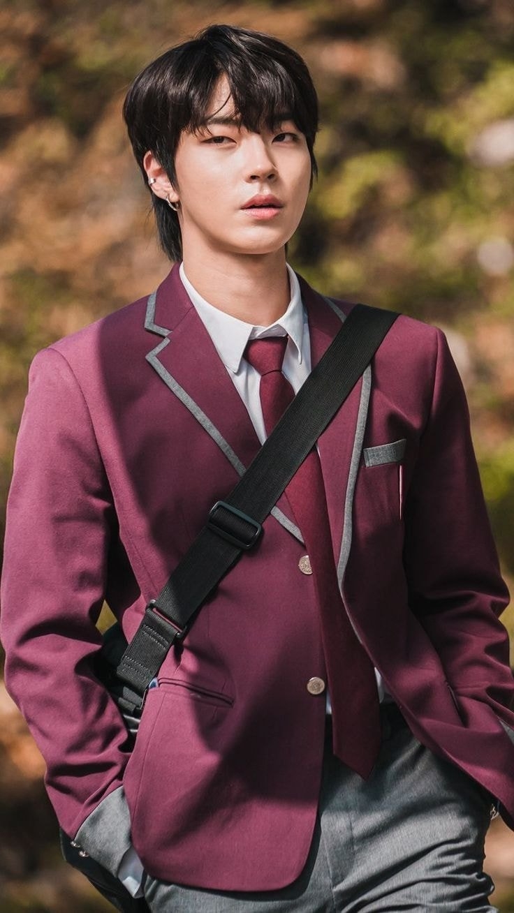 黃寅燁出道作《WHY:你被戀人甩的真正理由》對比現今!減齡演出20歲大學生零違和~