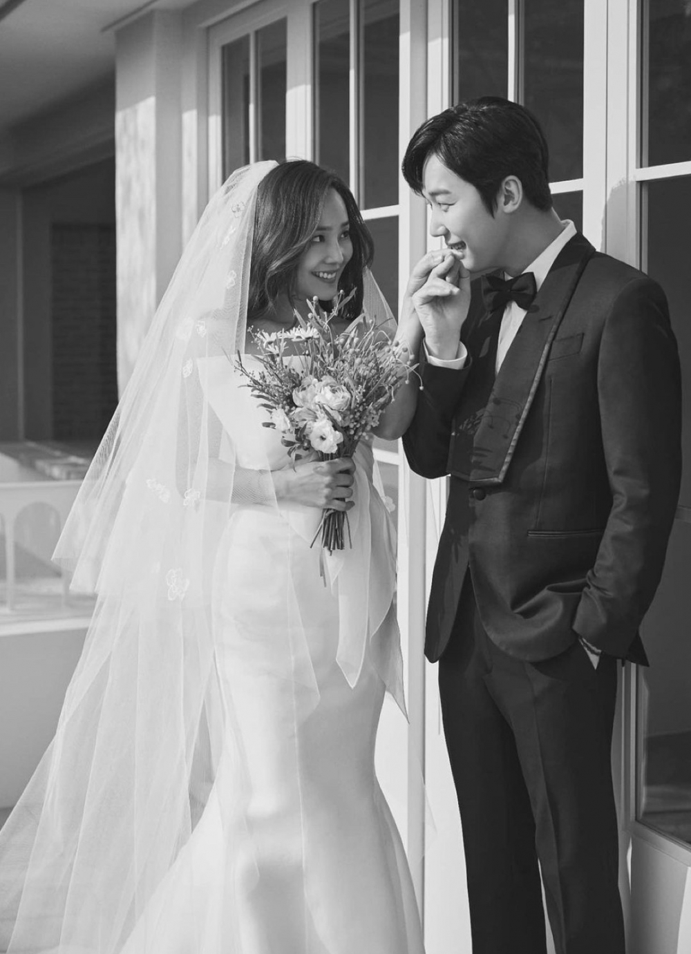 《Penthouse 2》河允哲、吳允熙婚紗照