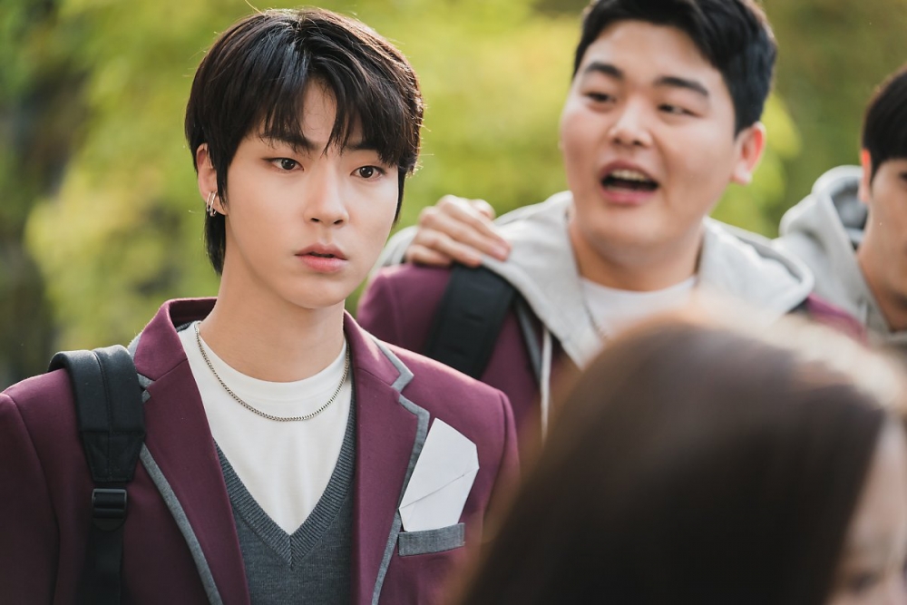 《女神降臨》韓書竣