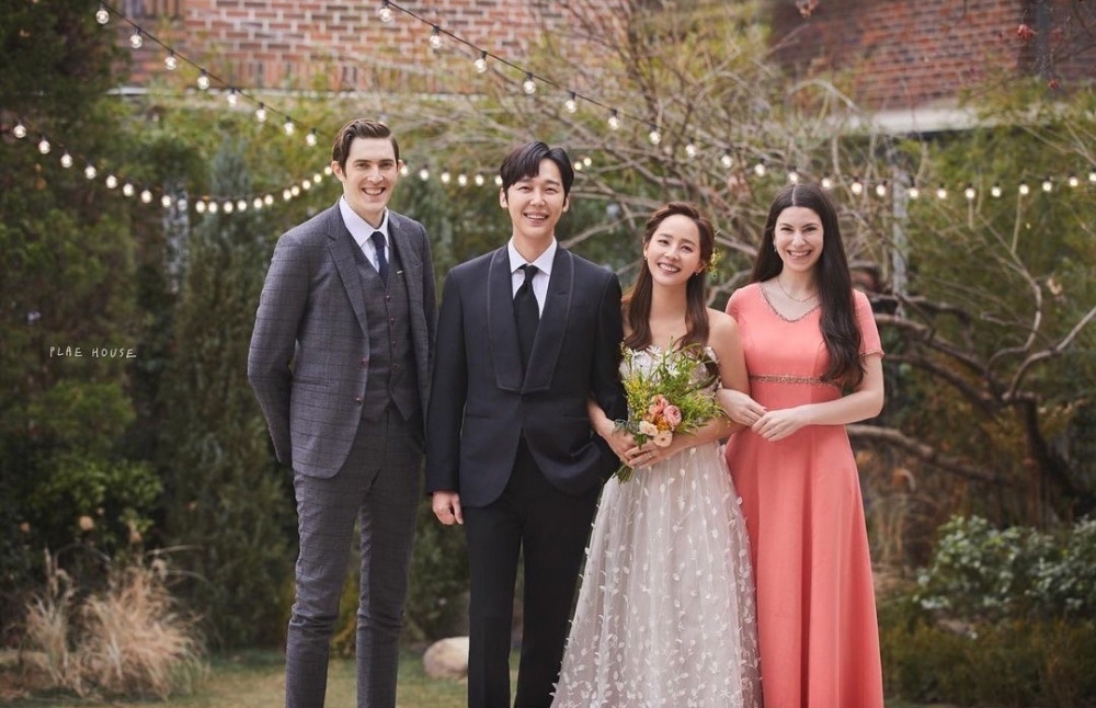 《Penthouse 2》河允哲、吳允熙婚紗照