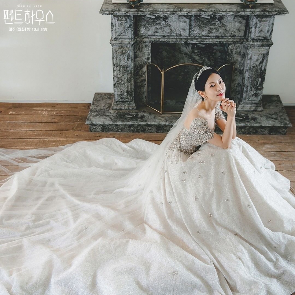 《Penthouse 2》河允哲、千書真婚紗照