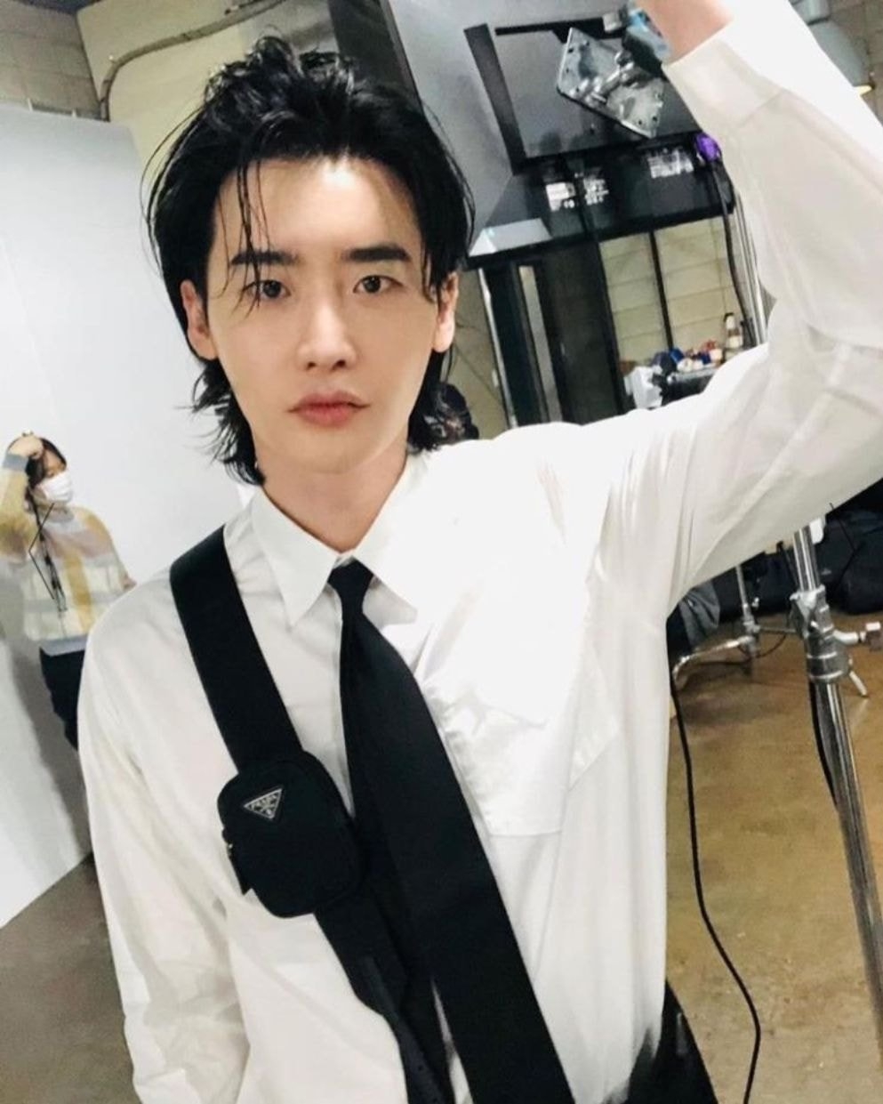 李鍾碩、李棟旭、BTS柾國等男星「長髮LOOK」引熱議!韓網戀愛:拜託堅守住