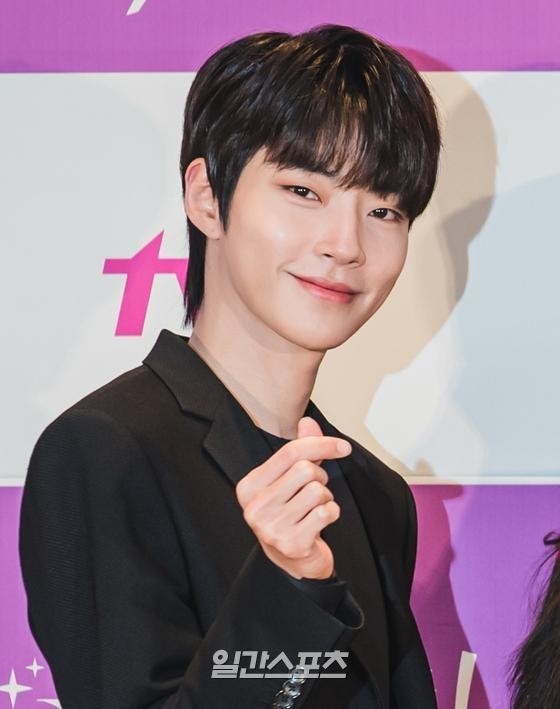 《女神降臨》車銀優、黃寅樺兒時照