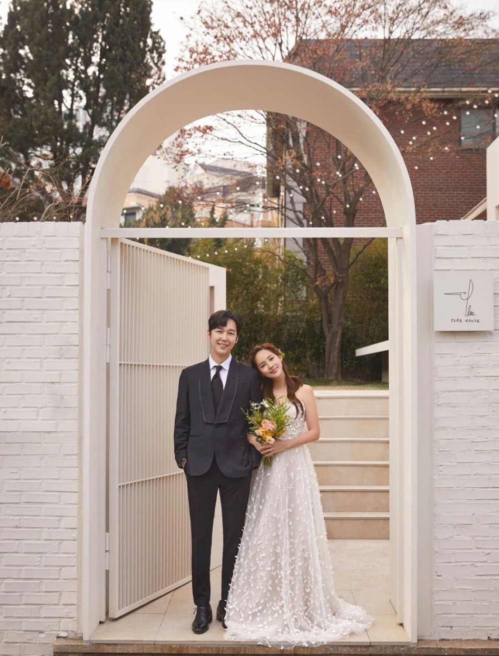 《Penthouse 2》河允哲、吳允熙婚紗照