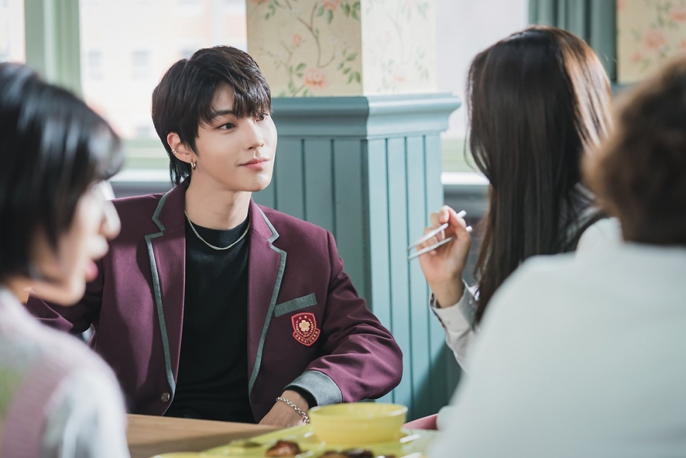 《女神降臨》韓書竣