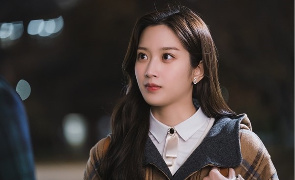 金宣虎&文佳煐成為戶外品牌nau代言人