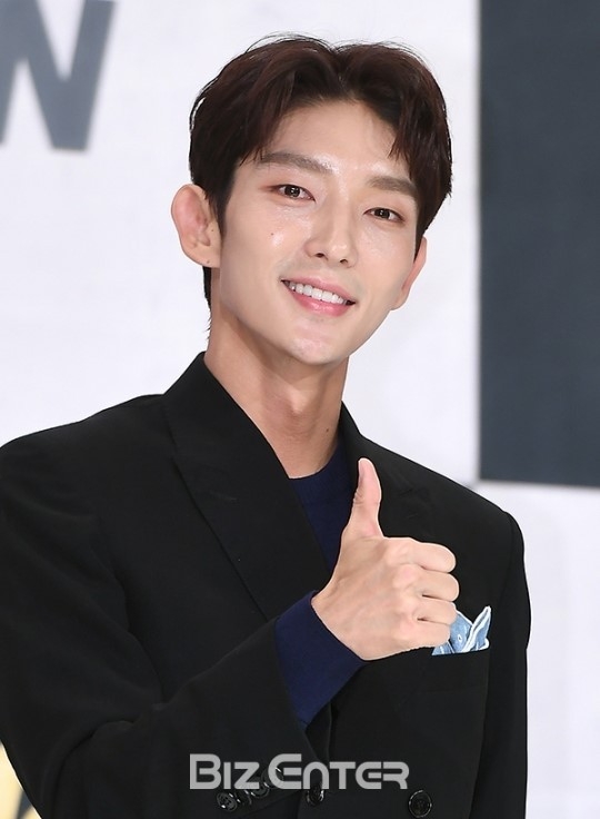 《女神降臨》「狐狸相」黃寅燁神似李準基掀熱議！網：再加上金宇彬的混合版