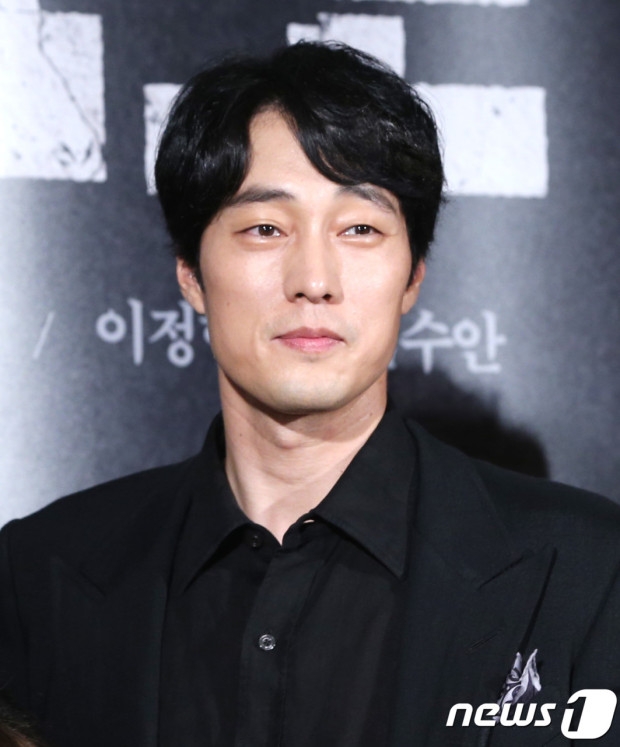 蘇志燮有望主演Netflix原創劇《模範家族》！