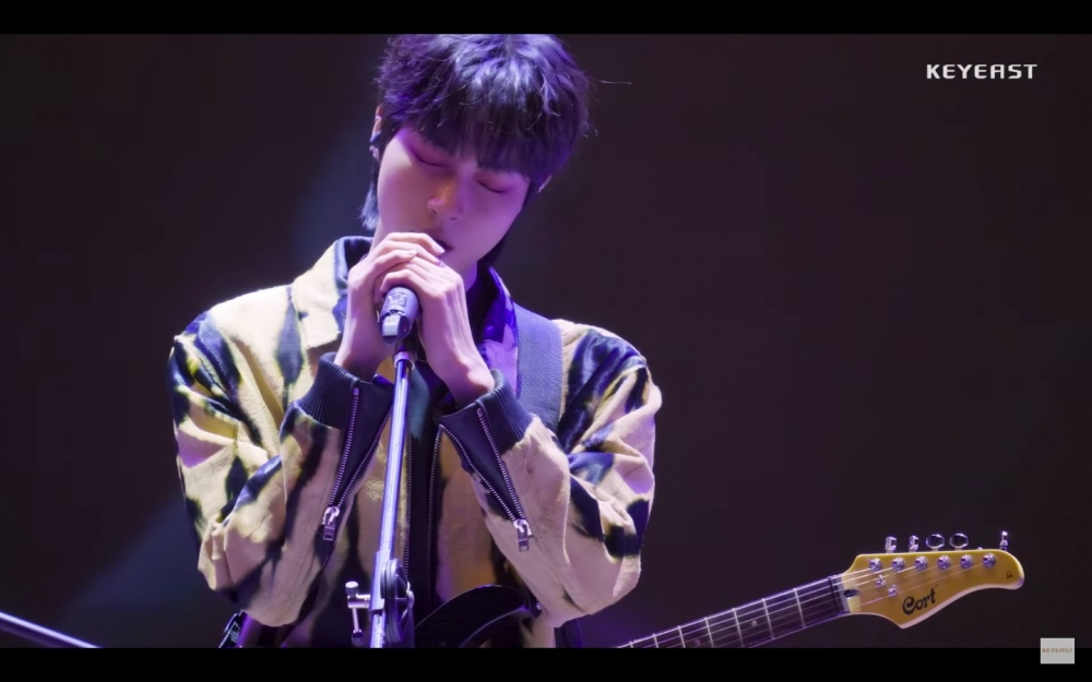 黃寅燁「出道舞台」側拍花絮帥炸