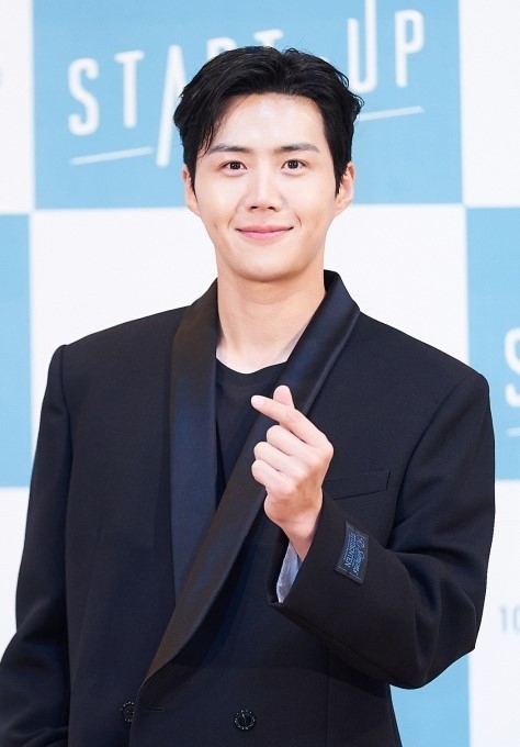 金宣虎&文佳煐成為戶外品牌nau代言人