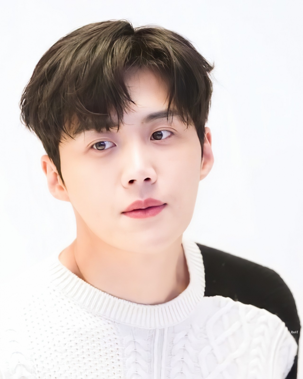 金宣虎感謝觀眾替《Start-Up》「韓志平」抱不平！透文世潤客串起因、首次MV拍攝心得