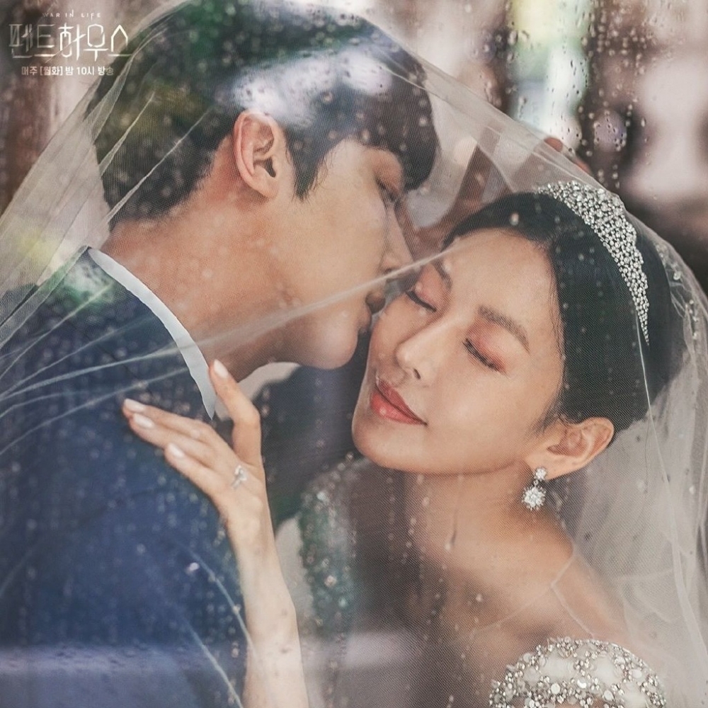 《Penthouse 2》河允哲、千書真婚紗照