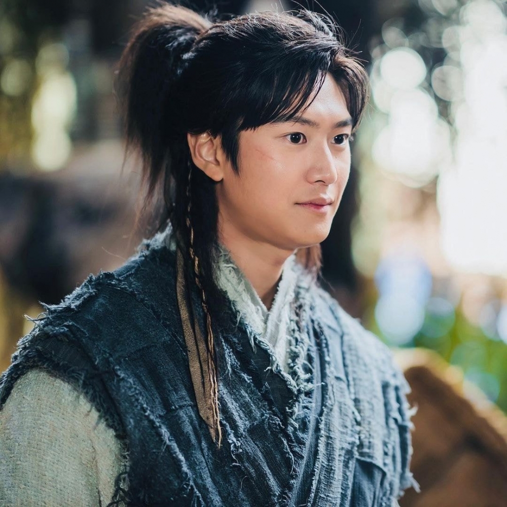 《月升之江》羅人友劇照