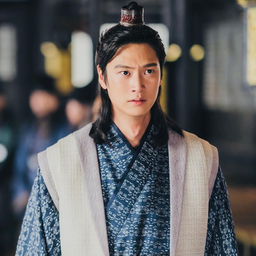 《月升之江》羅人友劇照