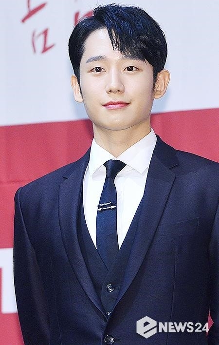 網友列出《雪滴花》4大廢除引爆點！「美化間諜、與歷史相悖」怕成《朝鮮驅魔師2.0》