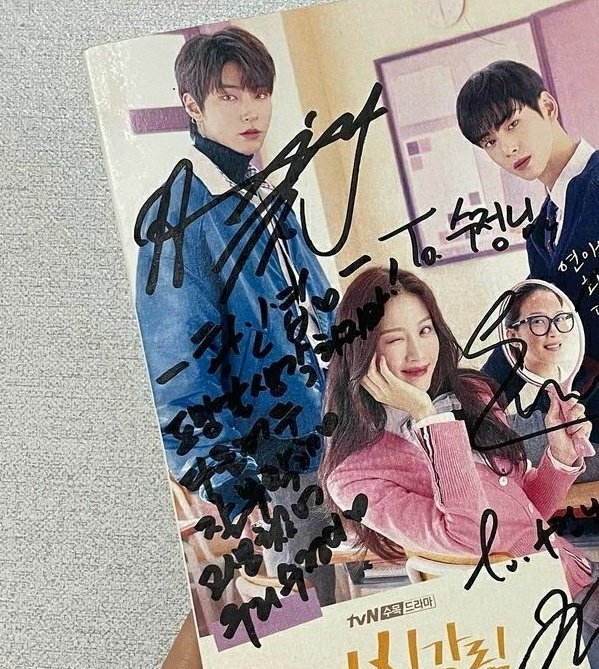 黃寅燁與工作人員