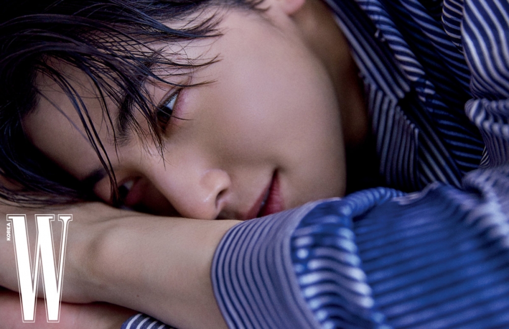 W Korea 車銀優時尚畫報