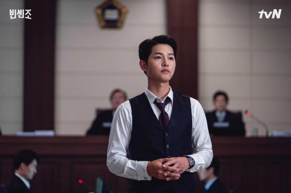 tvN《黑道律師文森佐》置入中國品牌遭撻伐!韓網氣炸:關宋仲基什麼事?
