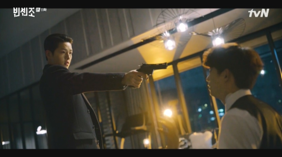 《黑道律師文森佐》(Vincenzo)第11、12集劇情
