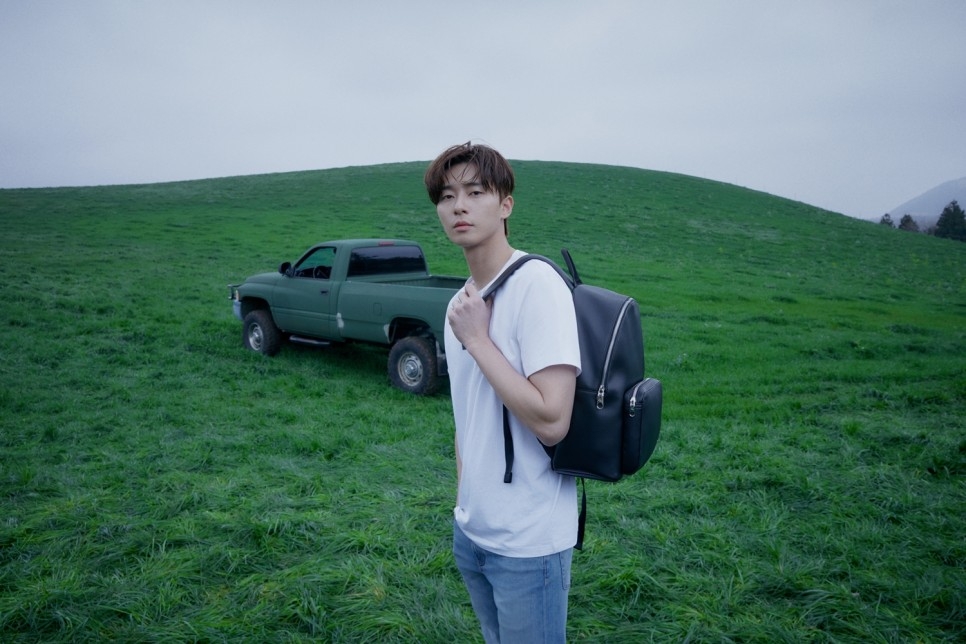 「國民男友LOOK」朴敘俊拍攝品牌清新慵懶畫報！全網秒戀愛：果真是人間名牌❤