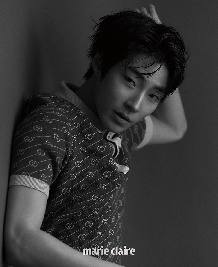 黃寅燁帥氣暗黑系畫報！因膽小延後演藝生涯、超愛料理最想「我獨自生活」