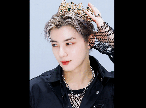 車銀優直拍「戴皇冠」