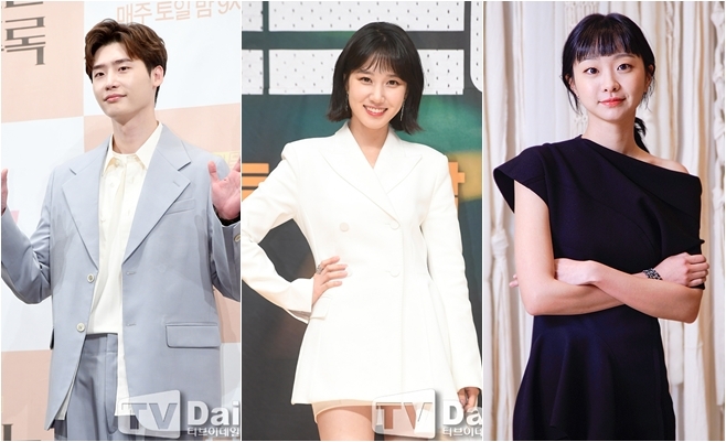 李鍾碩電影《魔女2》新造型曝光