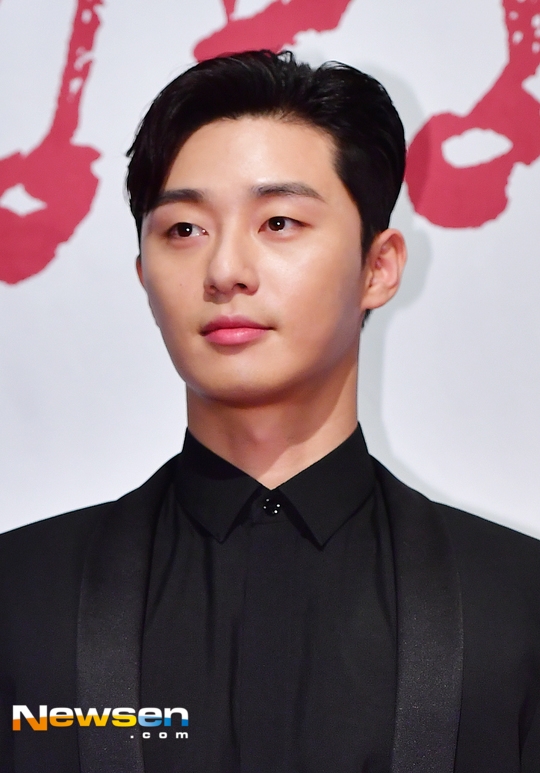 「國民男友LOOK」朴敘俊拍攝品牌清新慵懶畫報！全網秒戀愛：果真是人間名牌❤