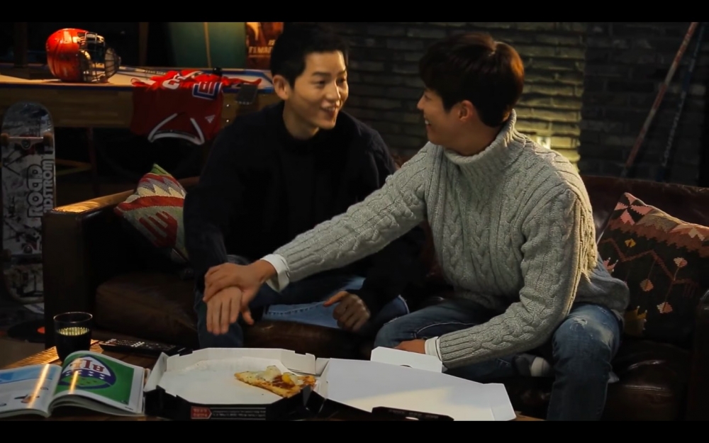 宋仲基和朴寶劍合作代言廣告