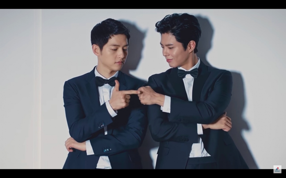 宋仲基和朴寶劍合作代言廣告