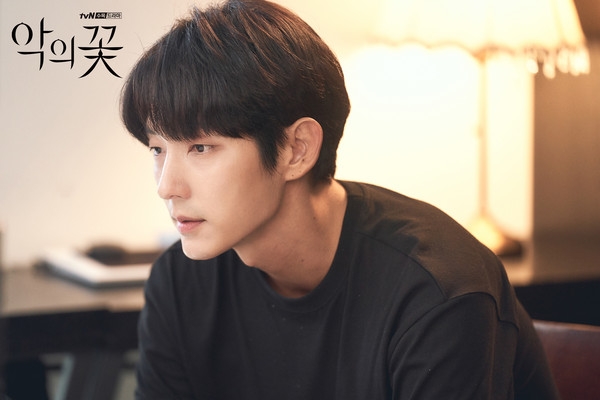 李準基入圍百想視帝