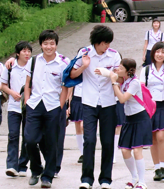 《秘密的校園》朴寶英倒追李敏鎬