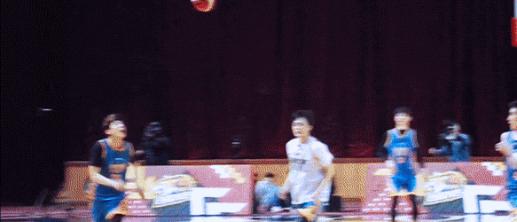 回顧車銀優出演《Handsome Tigers》帥氣打球英姿像在拍戲