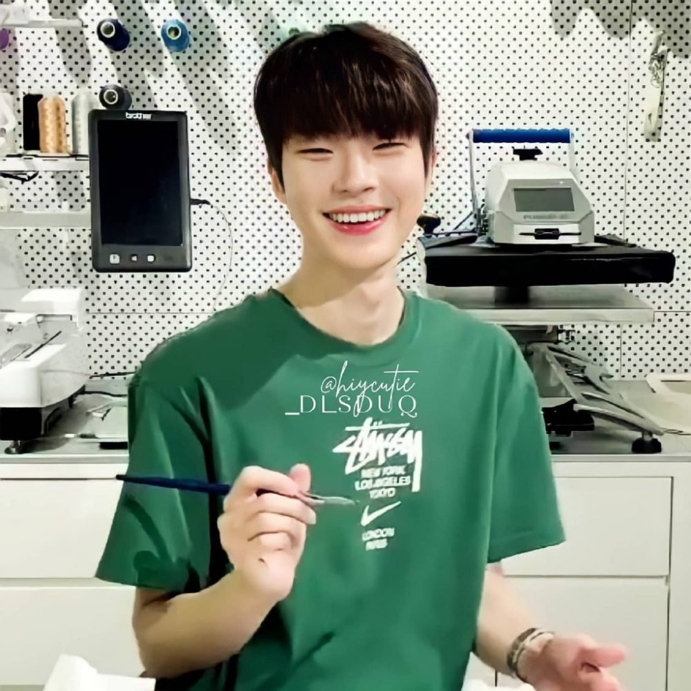 黃寅燁IG粉絲人數暴增900萬