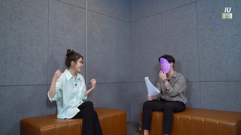 IU在個人YouTube透漏惹怒親弟