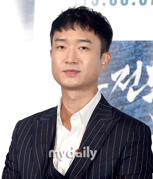 韓孝周、朴炯植、趙宇鎮確定合作tvN新劇《Happiness》