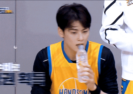 回顧車銀優出演《Handsome Tigers》帥氣打球英姿像在拍戲