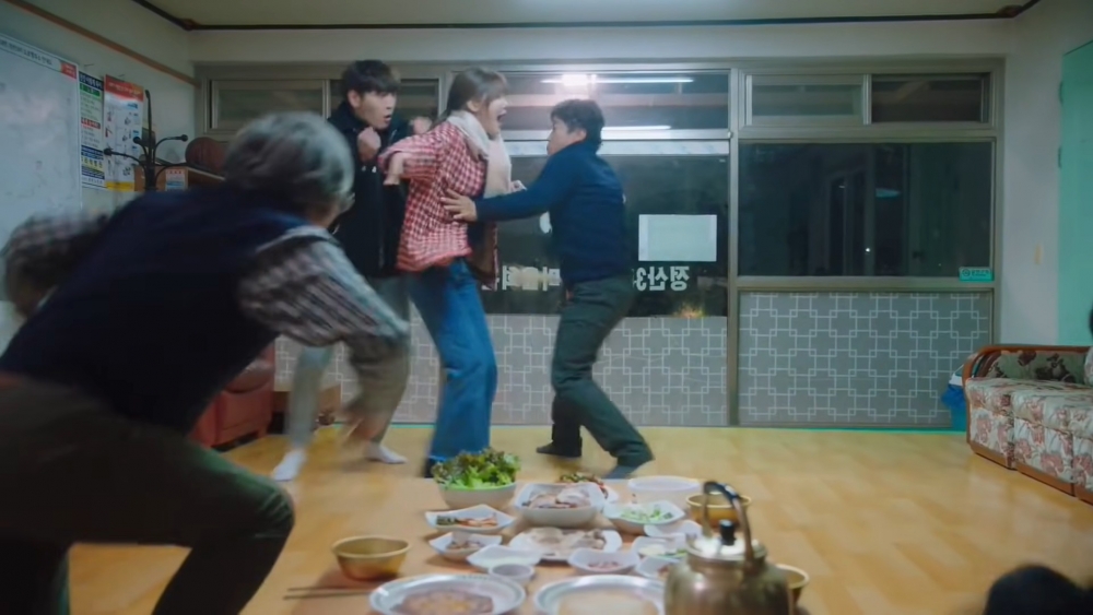 《所以我和黑粉結婚了》第9、10集劇情