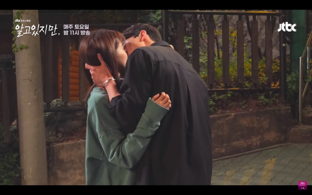 《無法抗拒的他》吻戲花絮