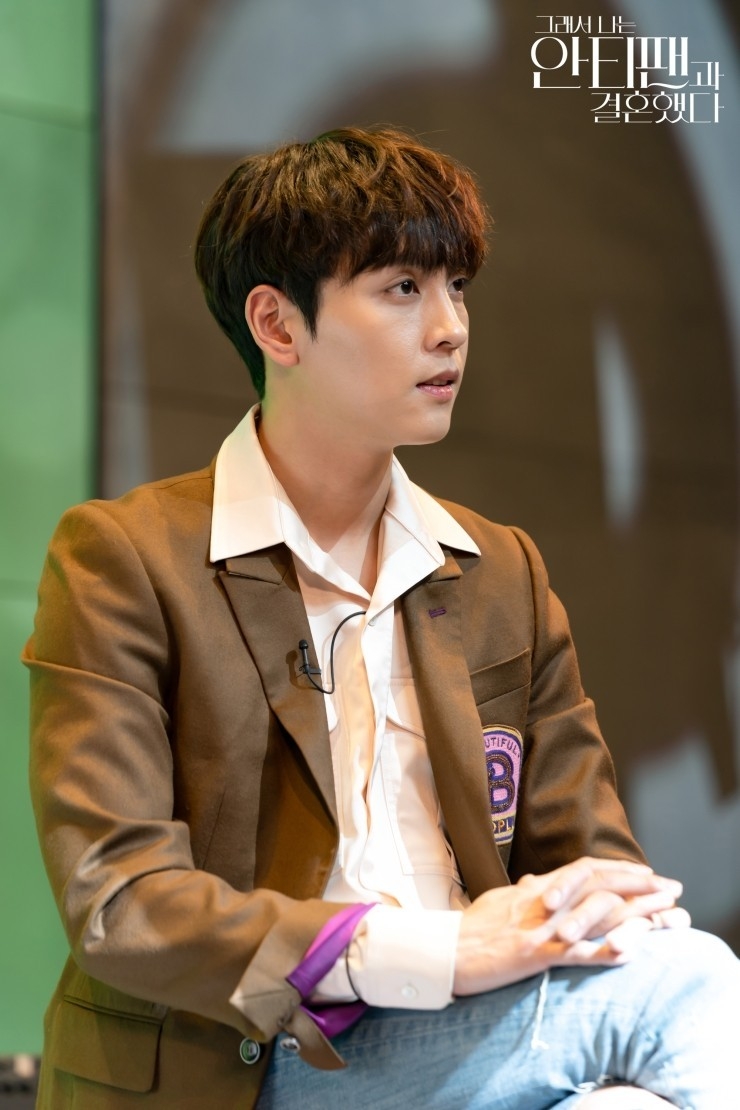 《所以我和黑粉結婚了》第9、10集劇情