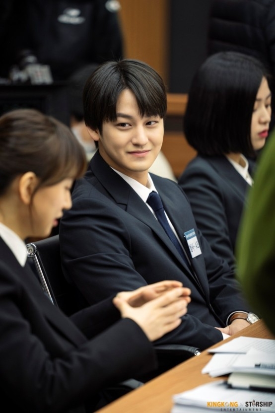 金汎有望合作Rain出演tvN新劇《幽靈醫生》(고스트 닥터)