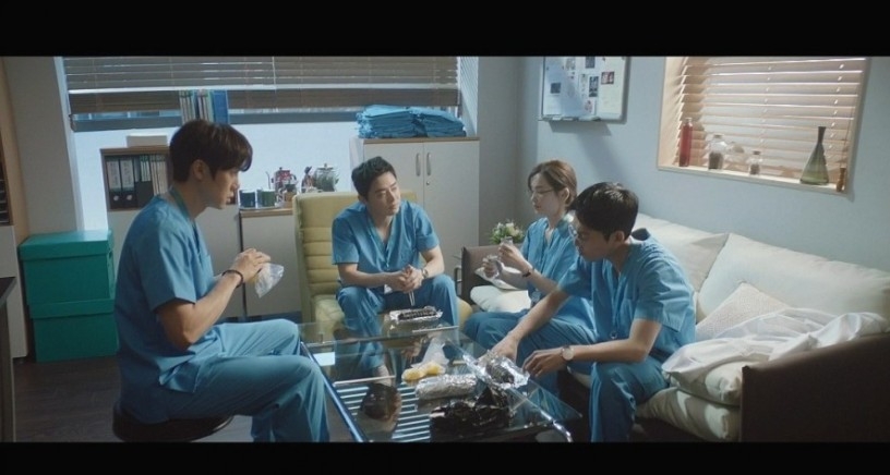 Netflix《機智醫生生活2》第1集