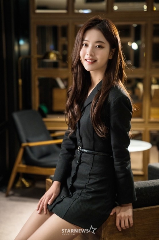 金多美、崔宇植、金聖喆、盧正義確認主演SBS新劇《那年我們》