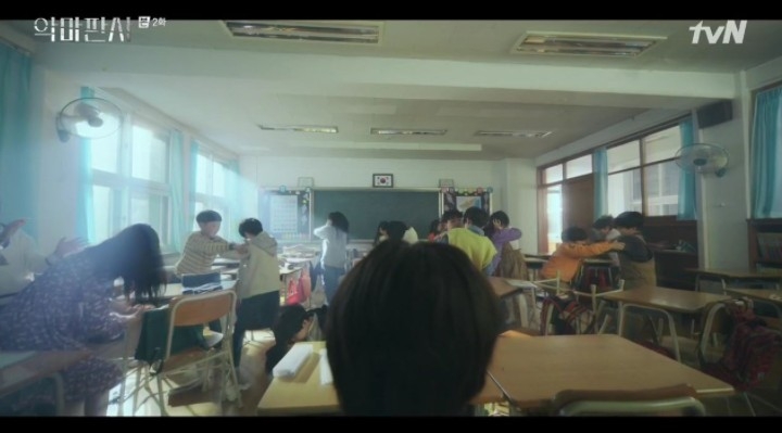 韓劇《惡魔法官》第1-2集劇情