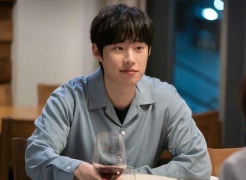 金多美、崔宇植、金聖喆、盧正義確認主演SBS新劇《那年我們》